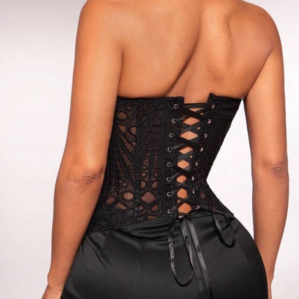 New Y2K Elegant Black Lace Bustier Top size M - Picture 3 of 8